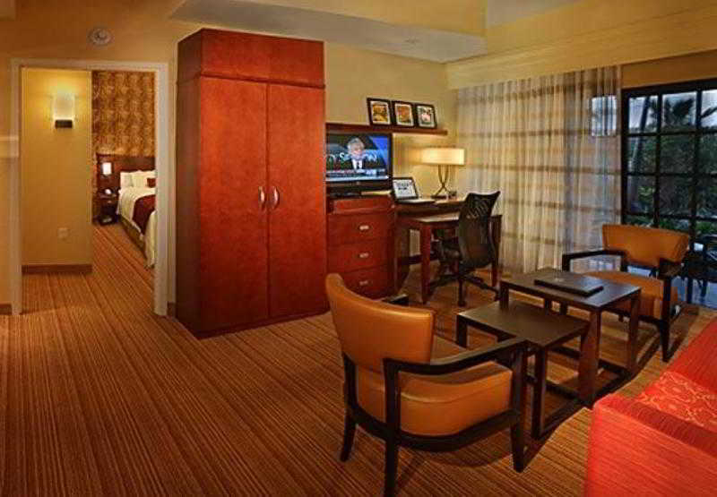 Courtyard By Marriott Stuart Exterior foto